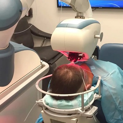 Robotic Hair Transplant in Dubai